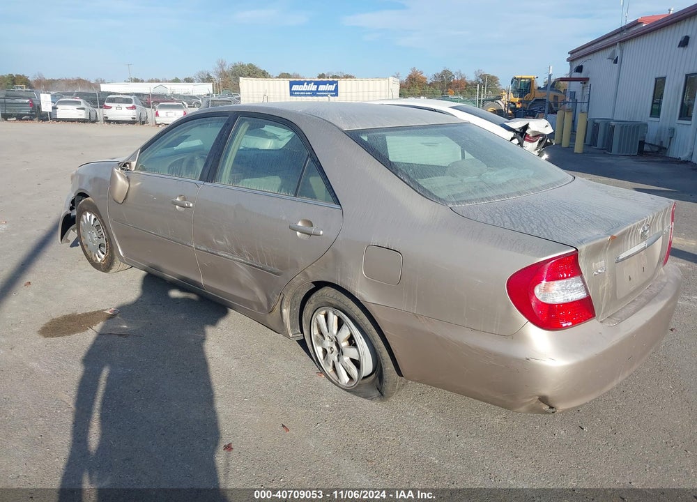 2004 TOYOTA CAMRY XLE VIN: 4T1BE30K04U841159