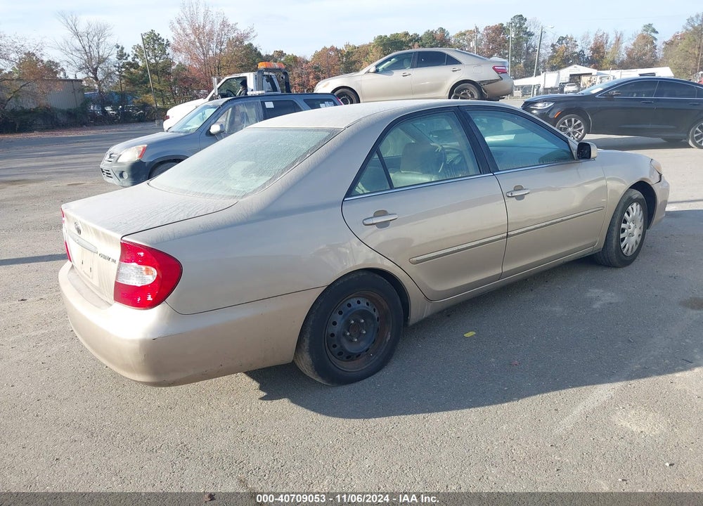 2004 TOYOTA CAMRY XLE VIN: 4T1BE30K04U841159