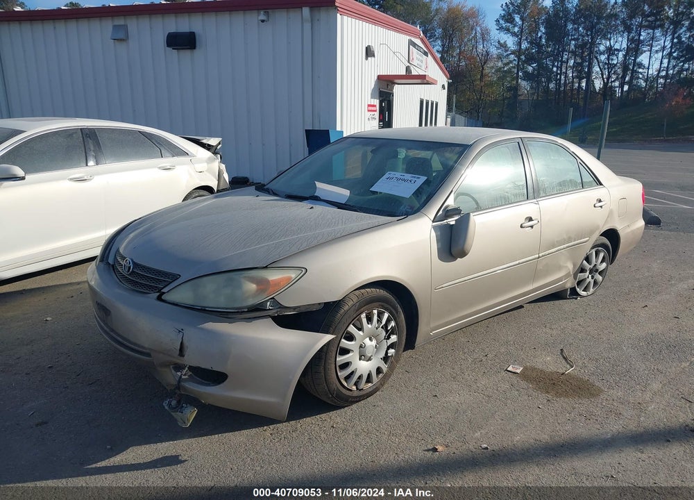2004 TOYOTA CAMRY XLE VIN: 4T1BE30K04U841159