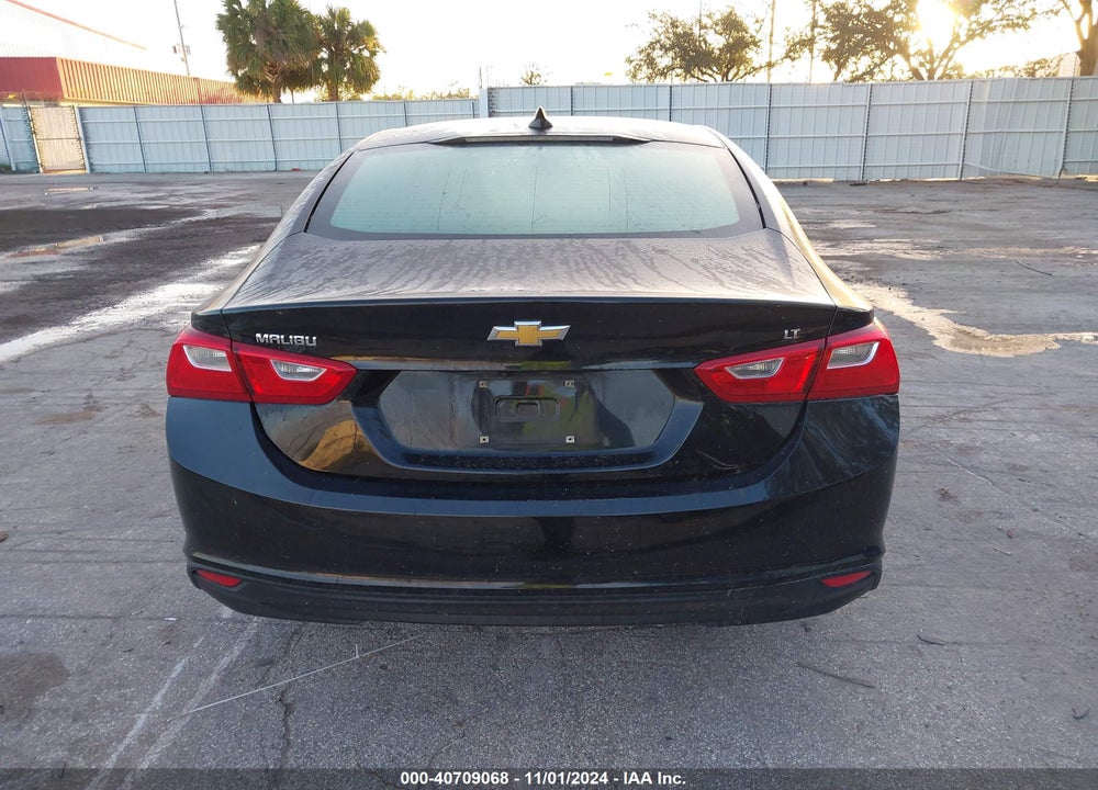 2018 CHEVROLET MALIBU VIN: IG1ZD5ST1JF159360