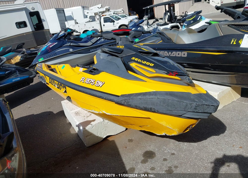 2021 SEA DOO RXT-300 VIN: YDV27935K021