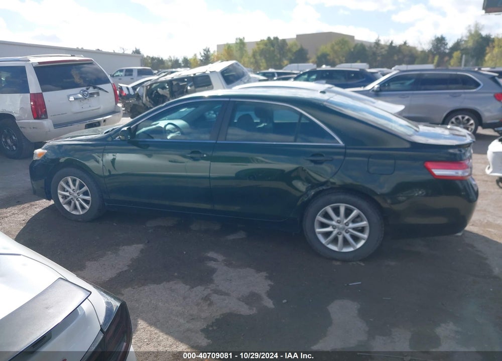 2011 TOYOTA CAMRY XLE V6 VIN: 4T1BK3EK7BU619071