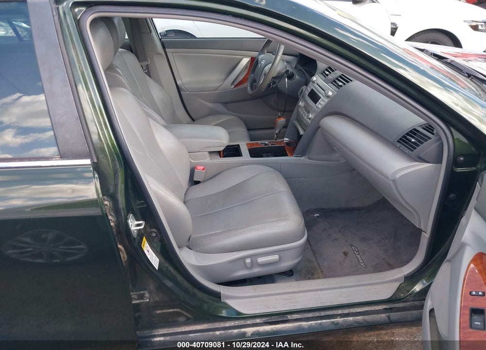 2011 TOYOTA CAMRY XLE V6 VIN: 4T1BK3EK7BU619071