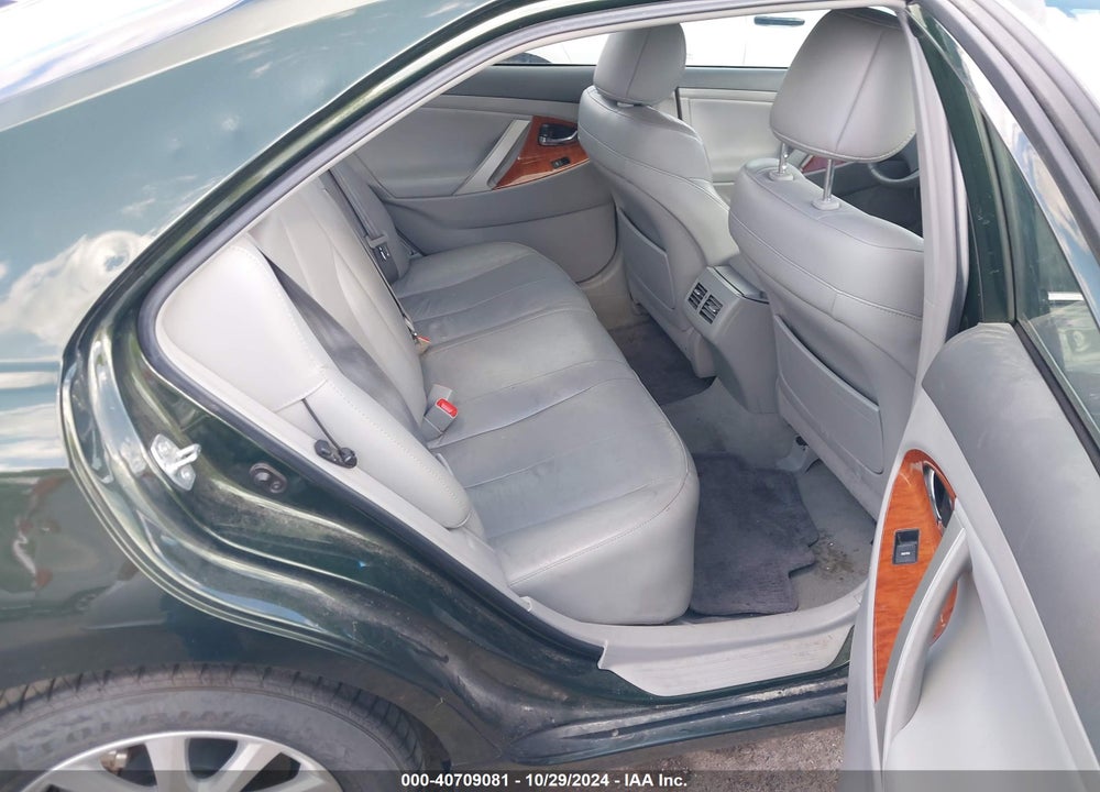2011 TOYOTA CAMRY XLE V6 VIN: 4T1BK3EK7BU619071
