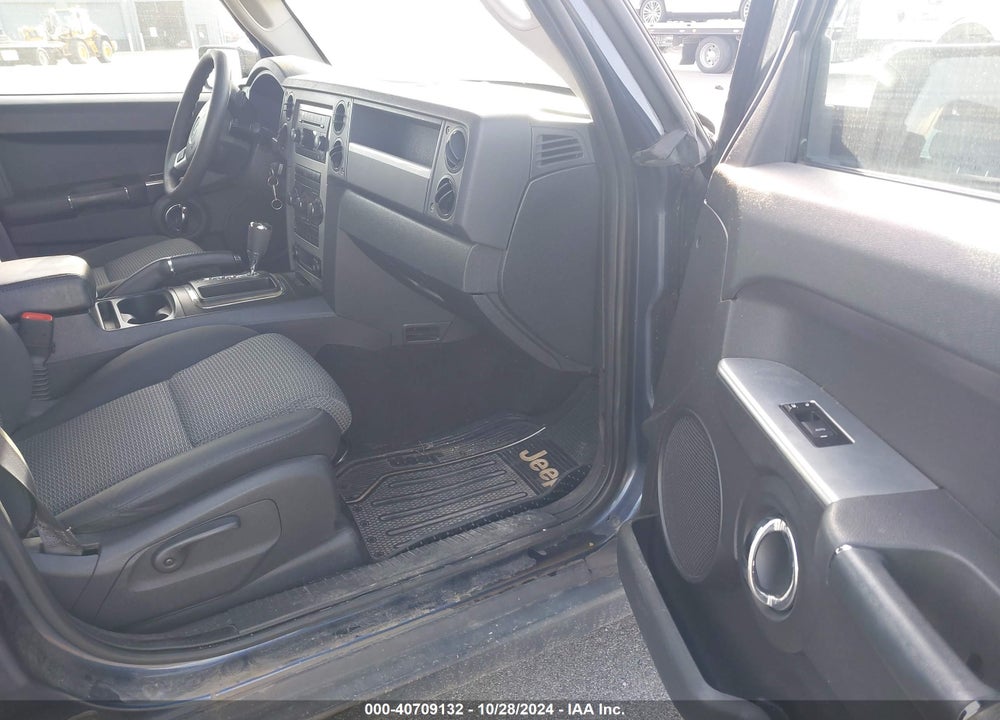 2009 JEEP COMMANDER SPORT VIN: 1J8HG48K79C525511