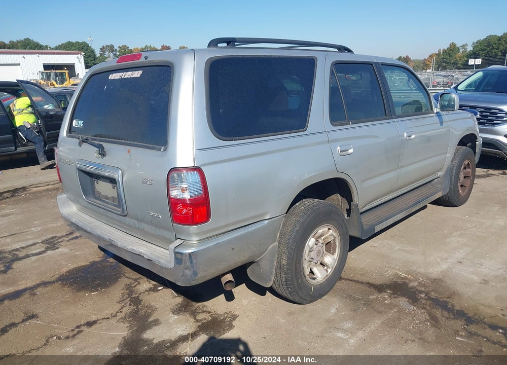 2002 TOYOTA 4RUNNER SR5 V6 VIN: JT3GN86R220255471