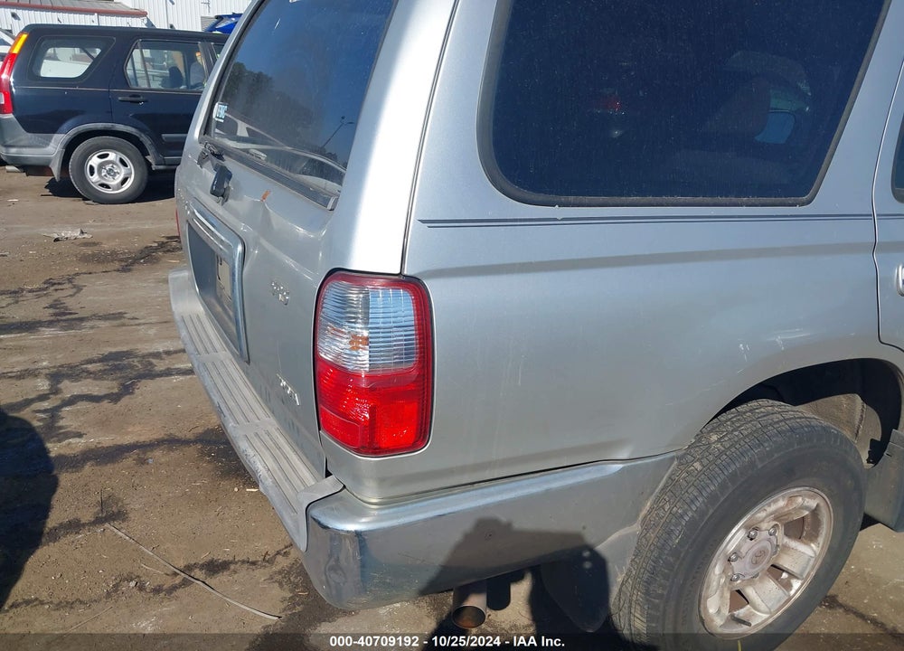 2002 TOYOTA 4RUNNER SR5 V6 VIN: JT3GN86R220255471