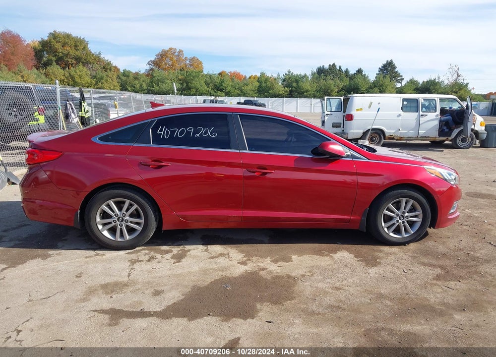 2015 HYUNDAI SONATA SE VIN: 5NPE24AF5FH254695