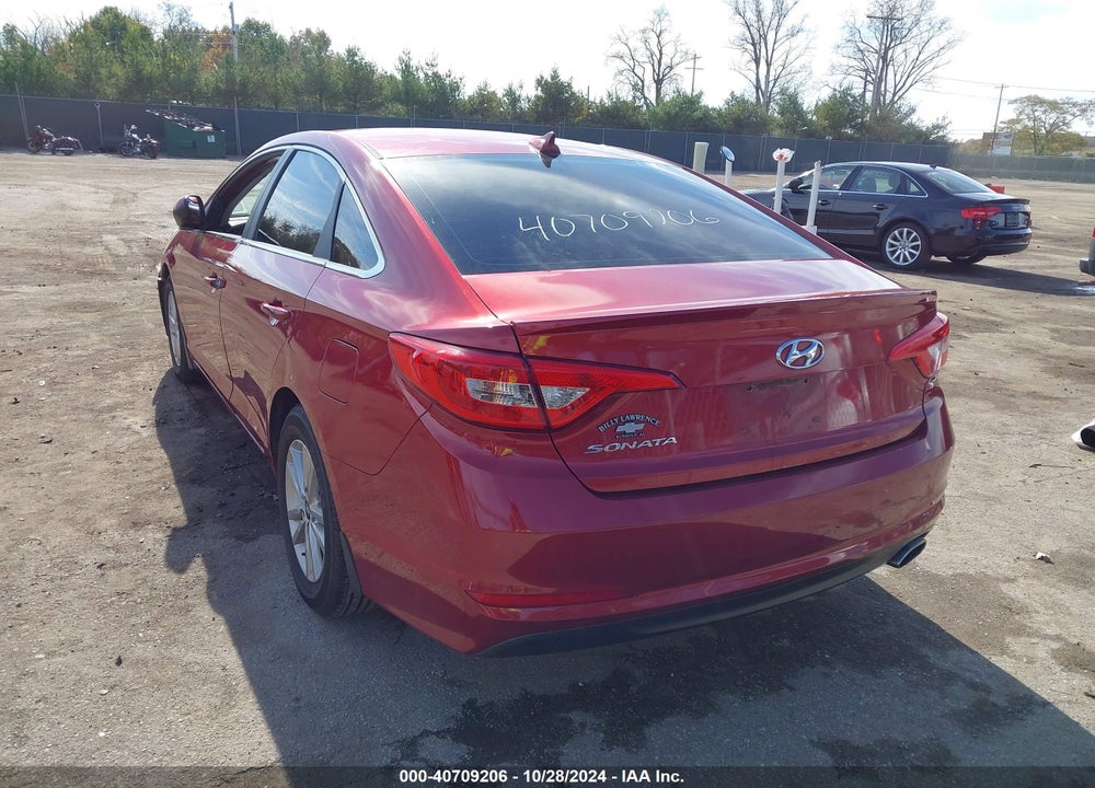 2015 HYUNDAI SONATA SE VIN: 5NPE24AF5FH254695