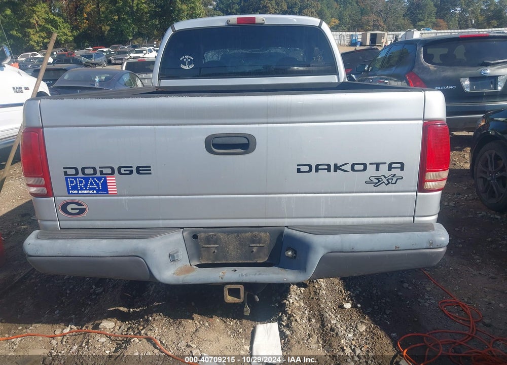 2003 DODGE DAKOTA SPORT/SXT VIN: 1D7HL38X93S282800