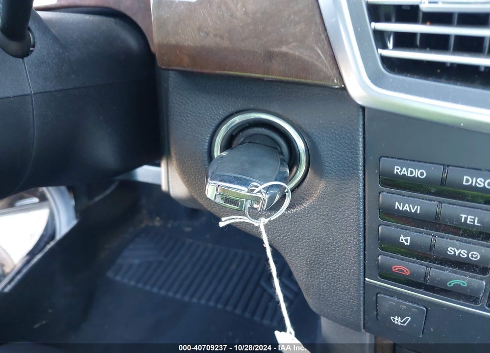 2011 MERCEDES-BENZ E 350 4MATIC VIN: WDDHF8HB0BA429941