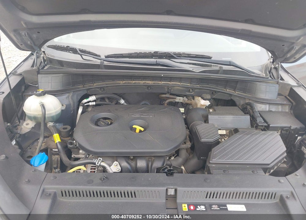 2020 HYUNDAI TUCSON SE VIN: KM8J23A40LU241812