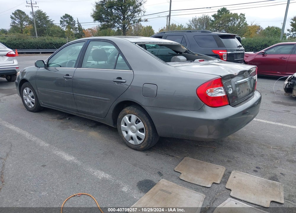 2004 TOYOTA CAMRY LE VIN: 4T1BE32K84U851466
