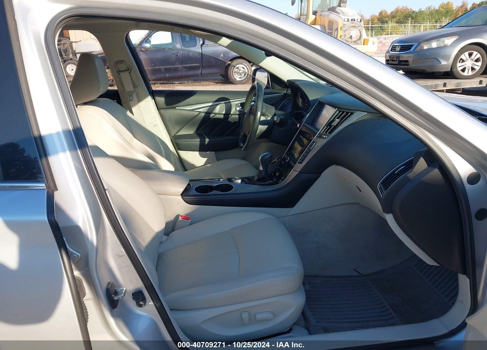 2015 INFINITI Q50 VIN: JN1BV7AP2FM354055