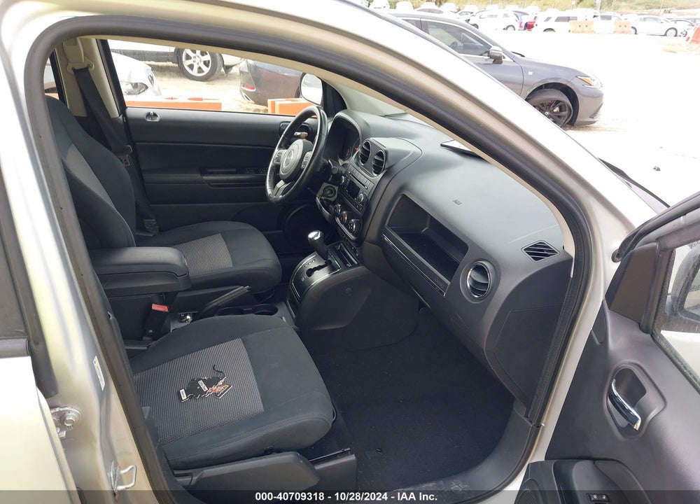 2011 JEEP COMPASS VIN: 1J4NF1FB0BD271763