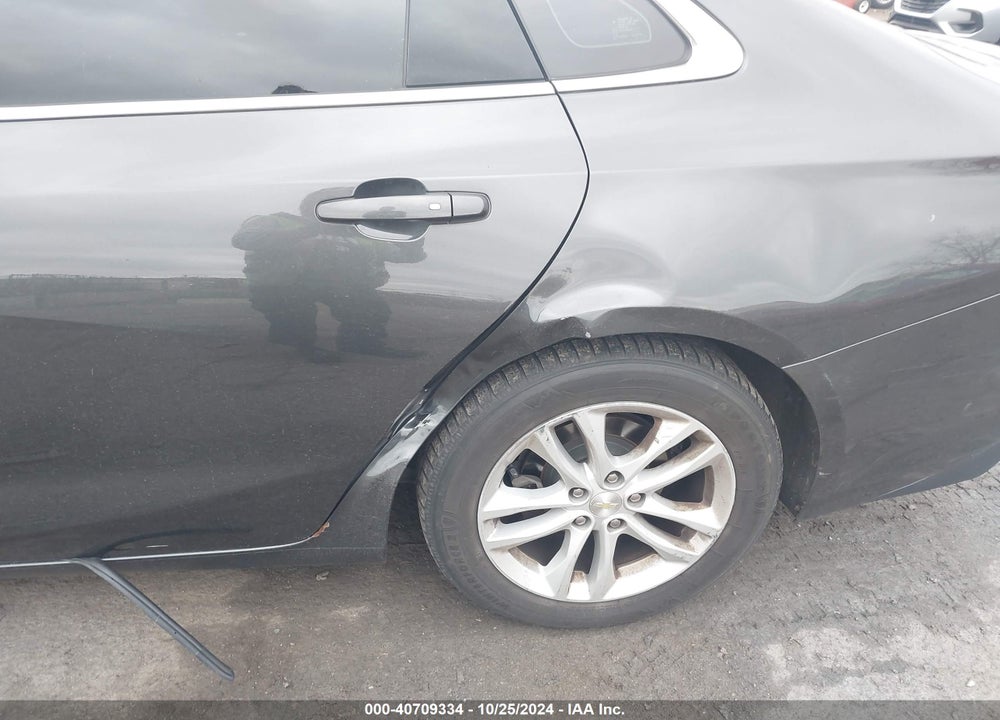 2017 CHEVROLET MALIBU 1LT VIN: 1G1ZE5ST8HF113354