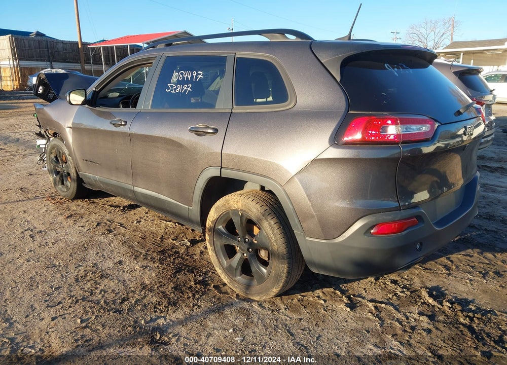 2018 JEEP CHEROKEE LATITUDE FWD VIN: 1C4PJLCB3JD538177