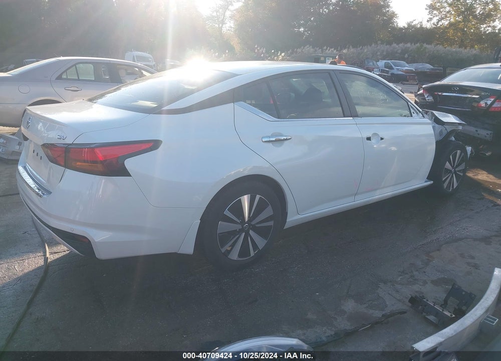2021 NISSAN ALTIMA SV FWD VIN: 1N4BL4DV0MN393994