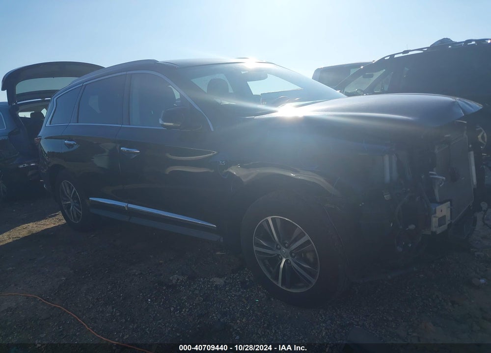 2017 INFINITI QX60 VIN: 5N1DL0MMXHC527927
