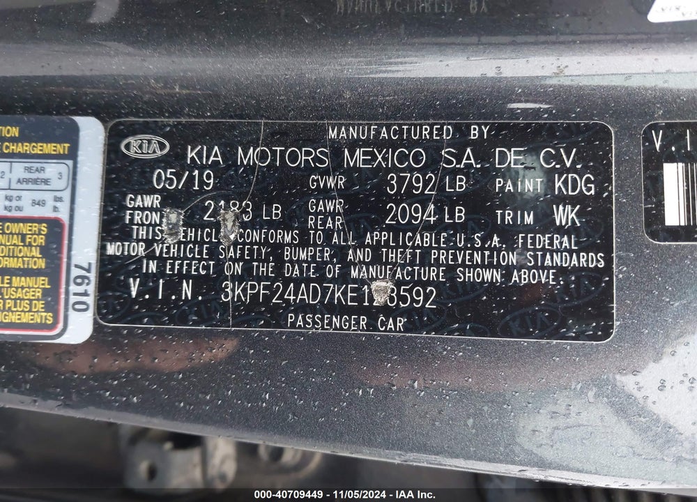 2019 KIA FORTE LXS VIN: 3KPF24AD7KE123592