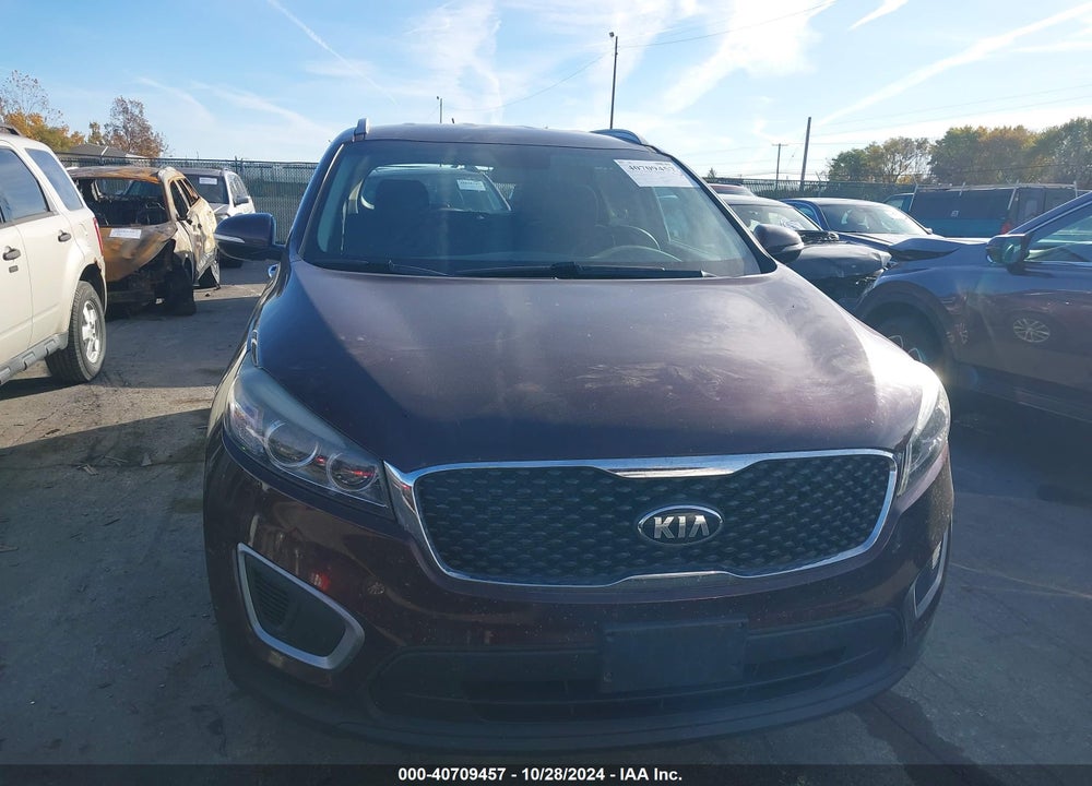 2017 KIA SORENTO 2.4L LX VIN: 5XYPG4A34HG331079