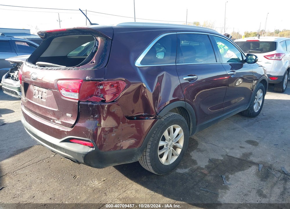2017 KIA SORENTO 2.4L LX VIN: 5XYPG4A34HG331079