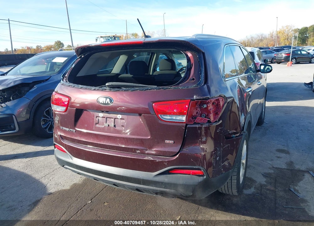 2017 KIA SORENTO 2.4L LX VIN: 5XYPG4A34HG331079