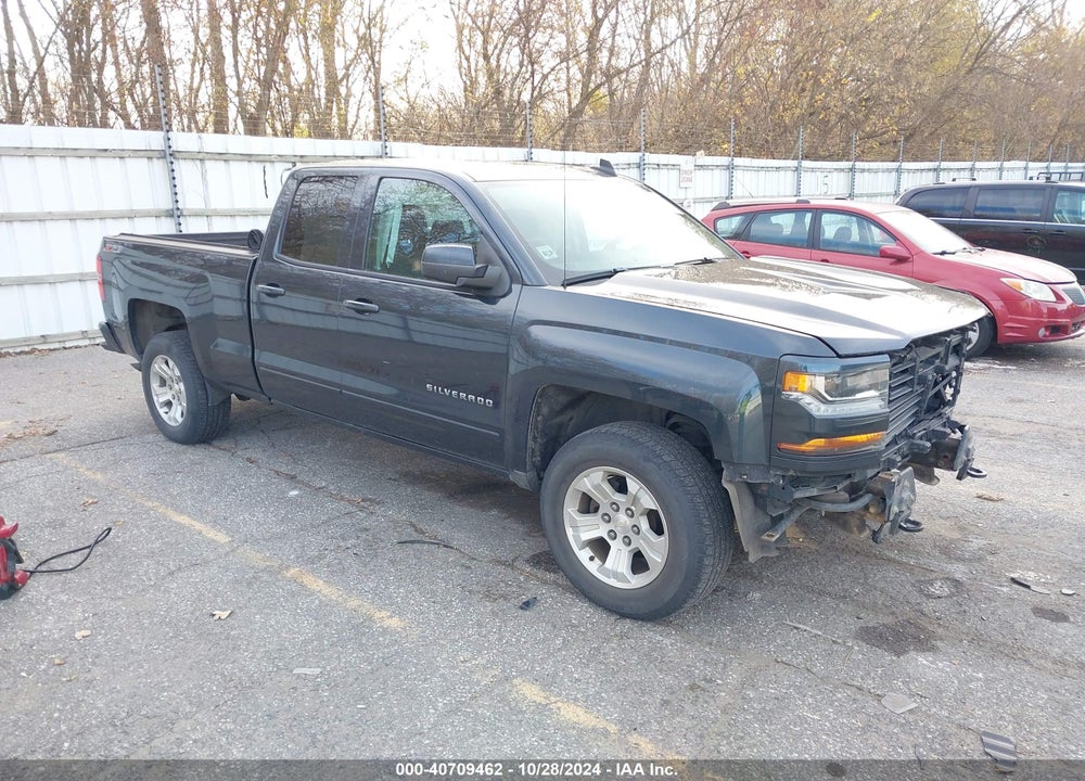 2017 CHEVROLET SILVERADO 1500 2LT VIN: 1GCVKREC8HZ276215
