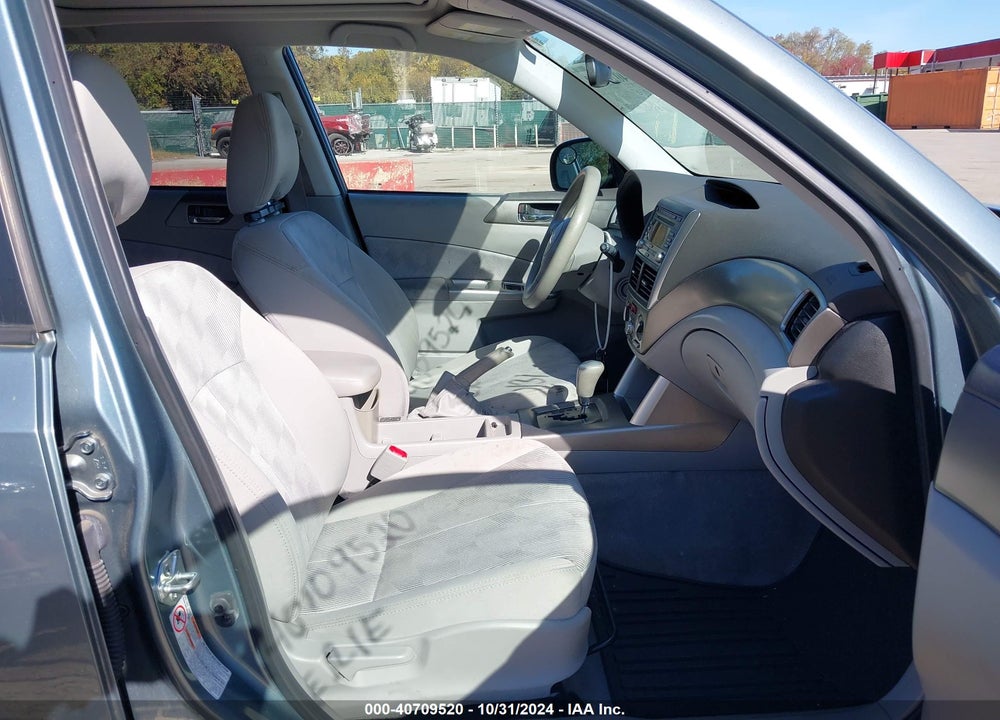 2010 SUBARU FORESTER 2.5X PREMIUM VIN: JF2SH6CCXAH793158