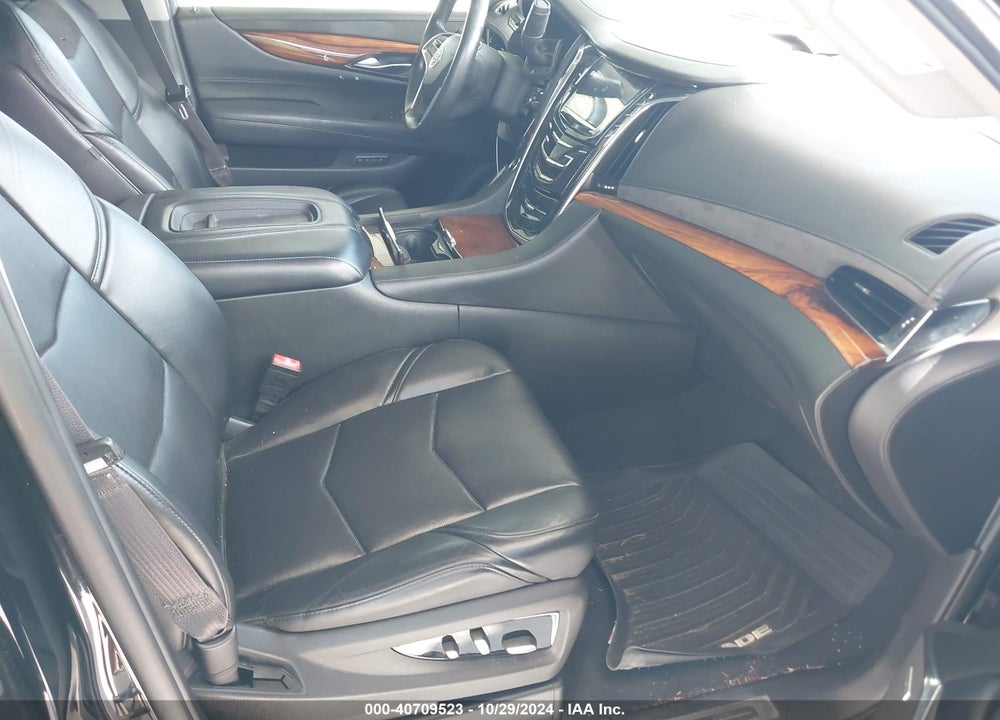 2015 CADILLAC ESCALADE LUXURY VIN: 1GYS4BKJ0FR267913