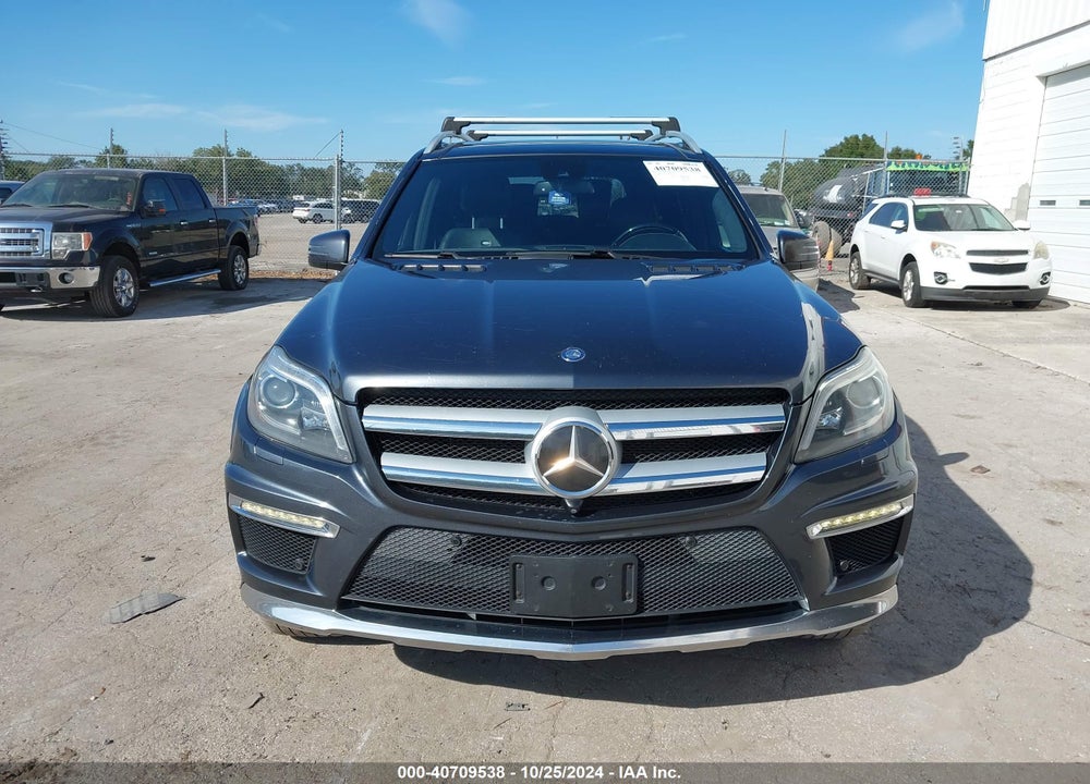 2013 MERCEDES-BENZ GL 550 4MATIC VIN: 4JGDF7DE1DA181796