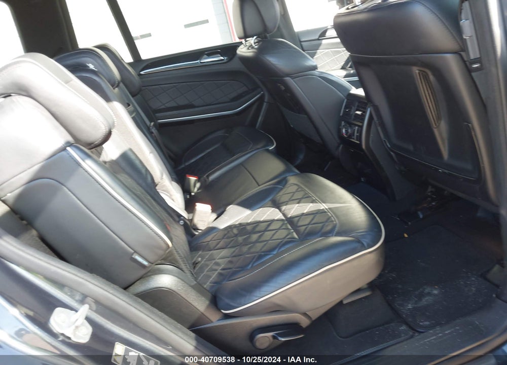 2013 MERCEDES-BENZ GL 550 4MATIC VIN: 4JGDF7DE1DA181796