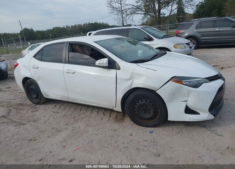 2017 TOYOTA COROLLA LE VIN: 5YFBURHE9HP597300
