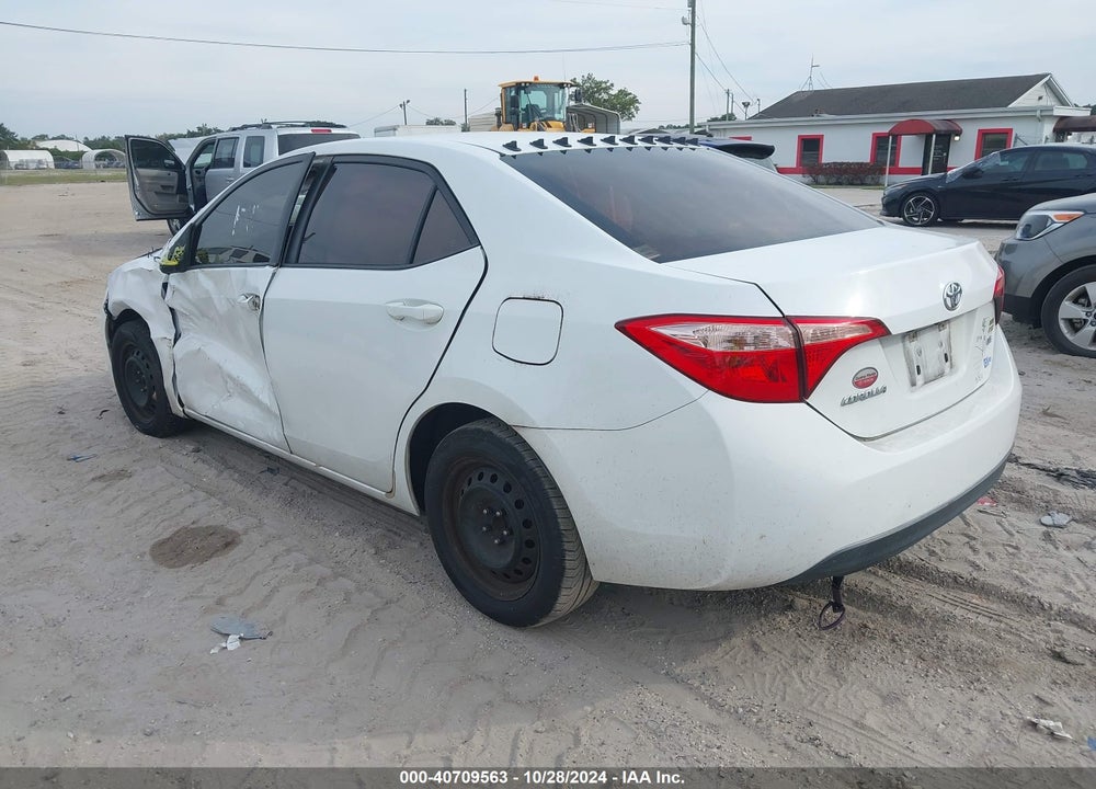 2017 TOYOTA COROLLA LE VIN: 5YFBURHE9HP597300