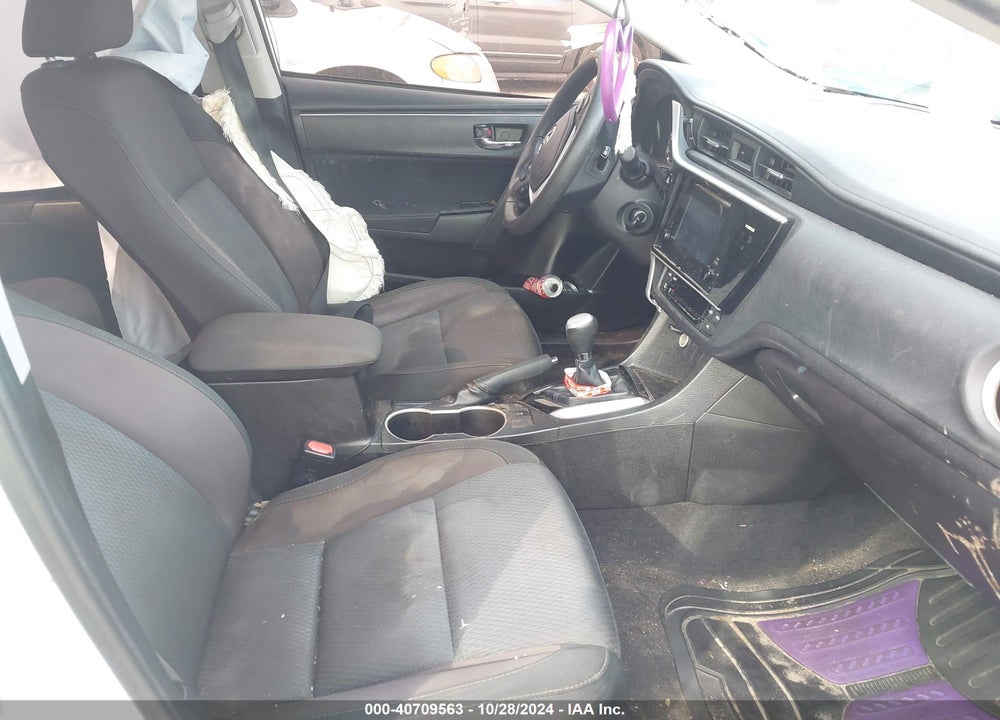 2017 TOYOTA COROLLA LE VIN: 5YFBURHE9HP597300