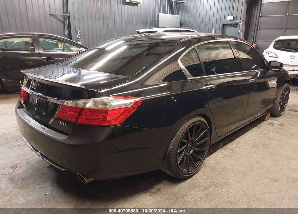 2013 HONDA ACCORD EX-L V-6 VIN: 1HGCR3F80DA012796