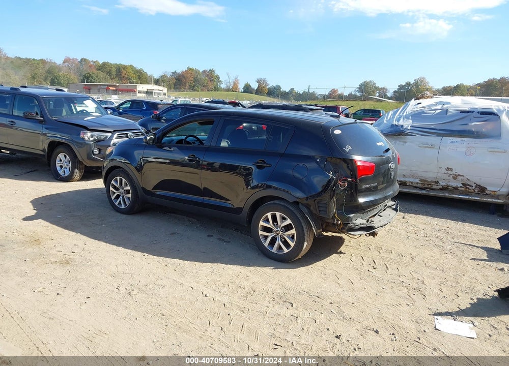 2016 KIA SPORTAGE LX VIN: KNDPB3AC1G7838817