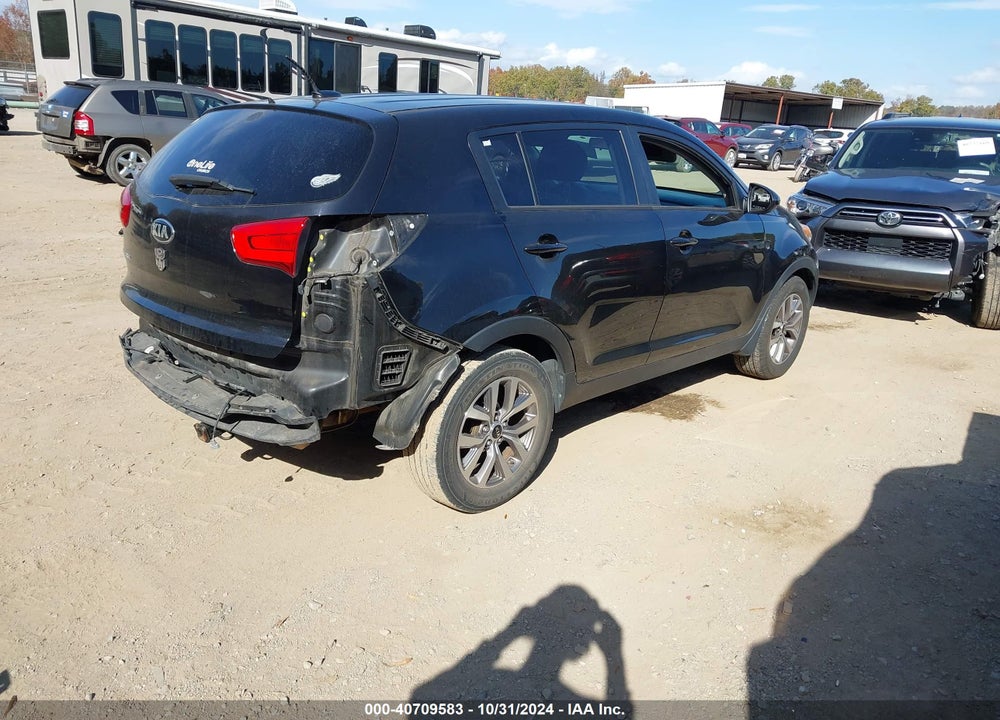 2016 KIA SPORTAGE LX VIN: KNDPB3AC1G7838817