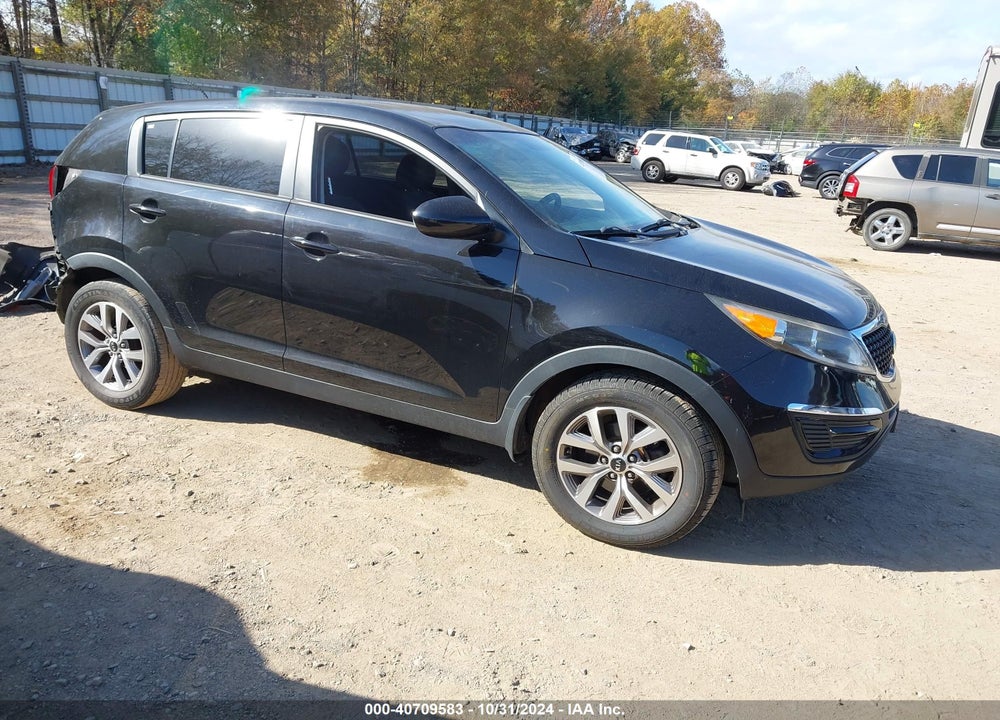2016 KIA SPORTAGE LX VIN: KNDPB3AC1G7838817