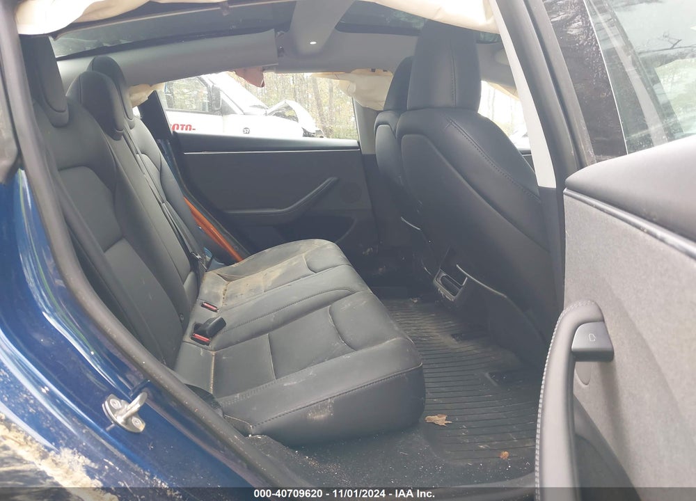 2024 TESLA MODEL 3 REAR-WHEEL DRIVE VIN: 5YJ3E1EAXRF784319