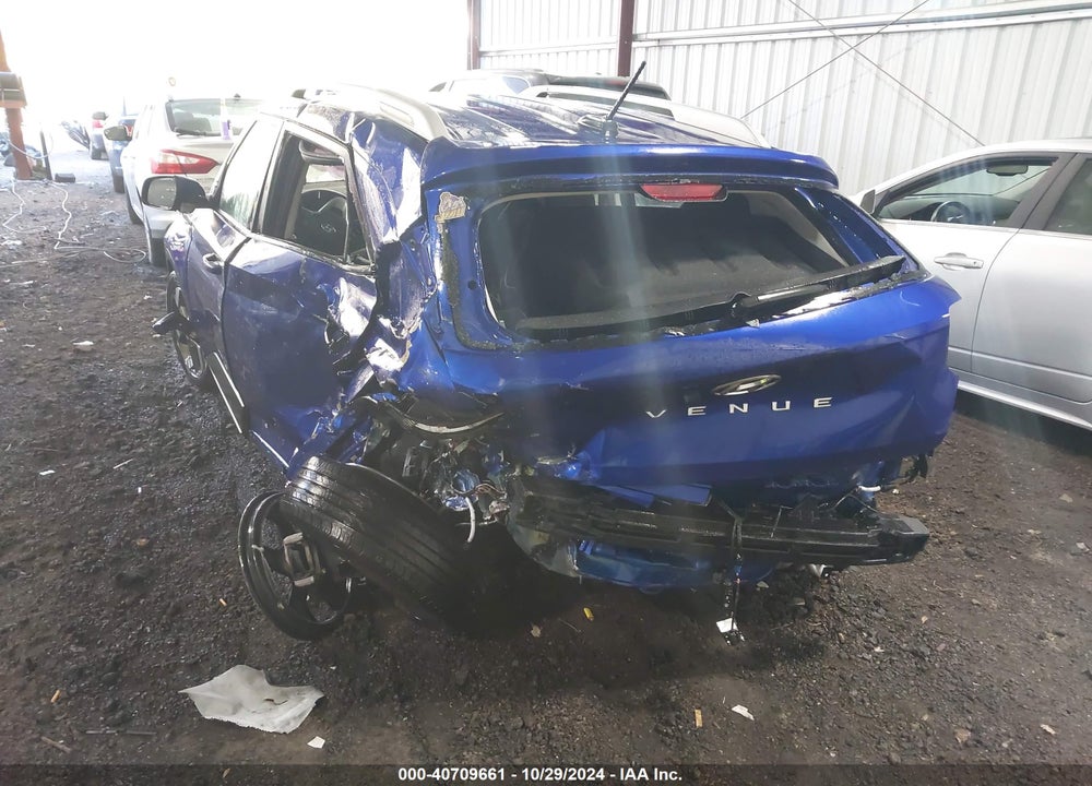 2023 HYUNDAI VENUE SEL VIN: KMHRC8A36PU258639