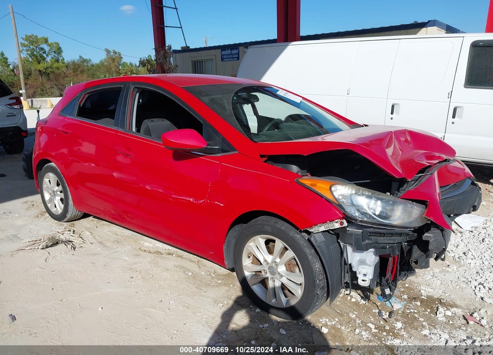 2013 HYUNDAI ELANTRA GT VIN: KMHD35LE2DU022573