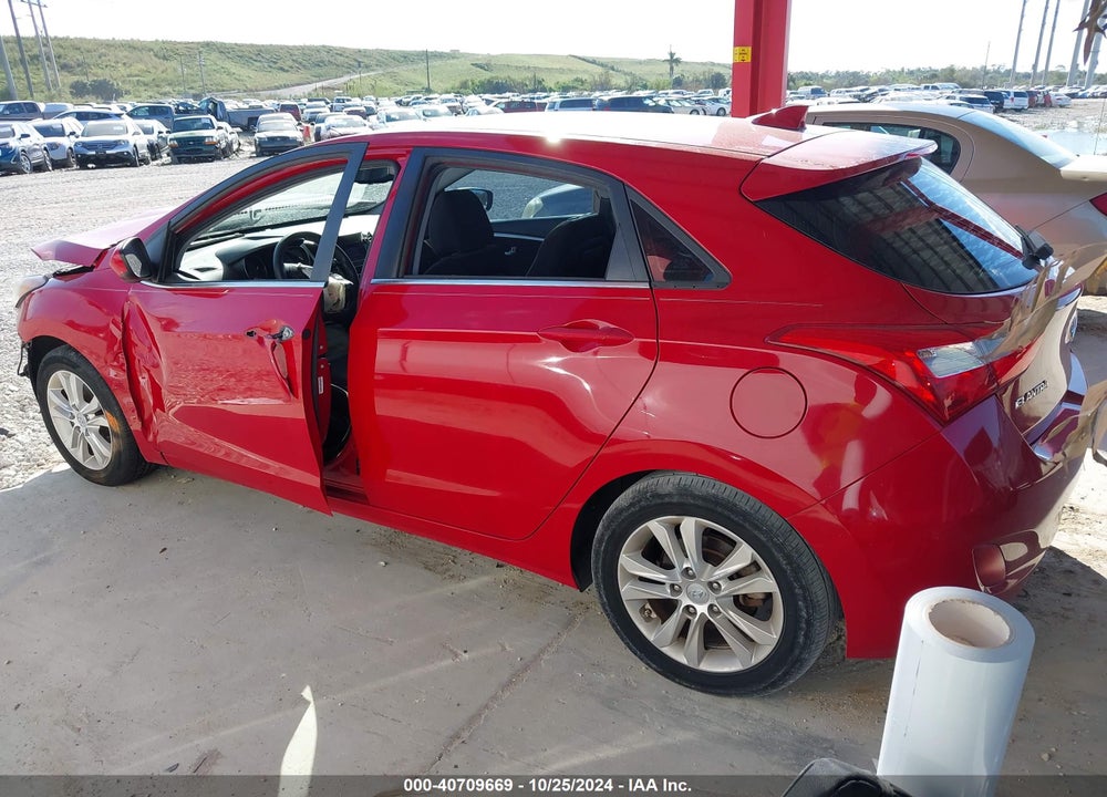 2013 HYUNDAI ELANTRA GT VIN: KMHD35LE2DU022573