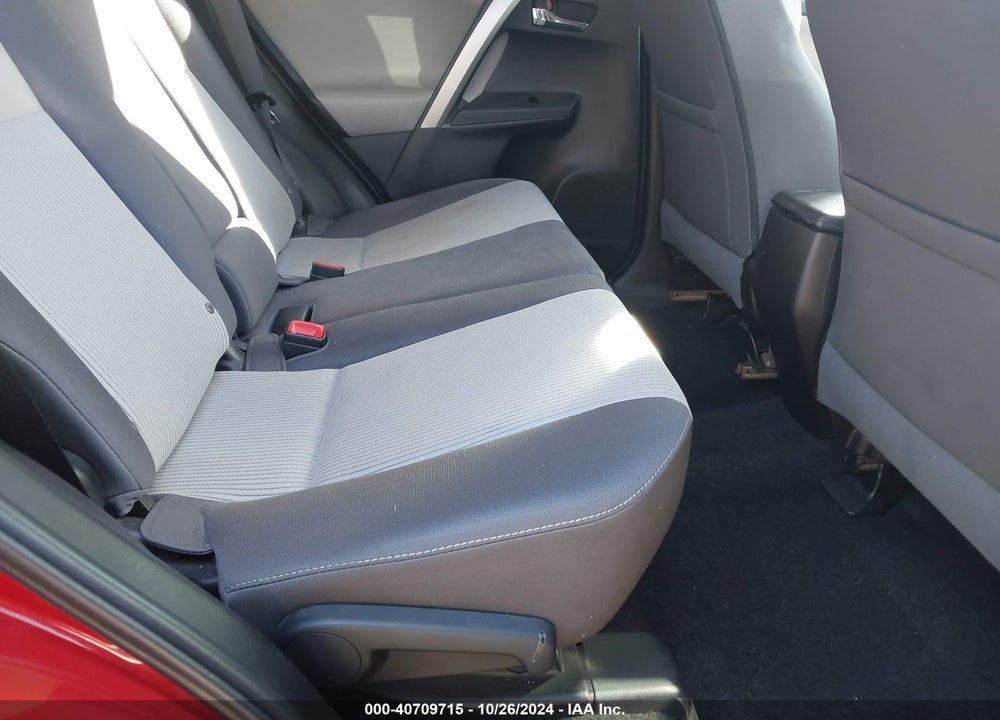2014 TOYOTA RAV4 XLE VIN: 2T3RFREV3EW179152
