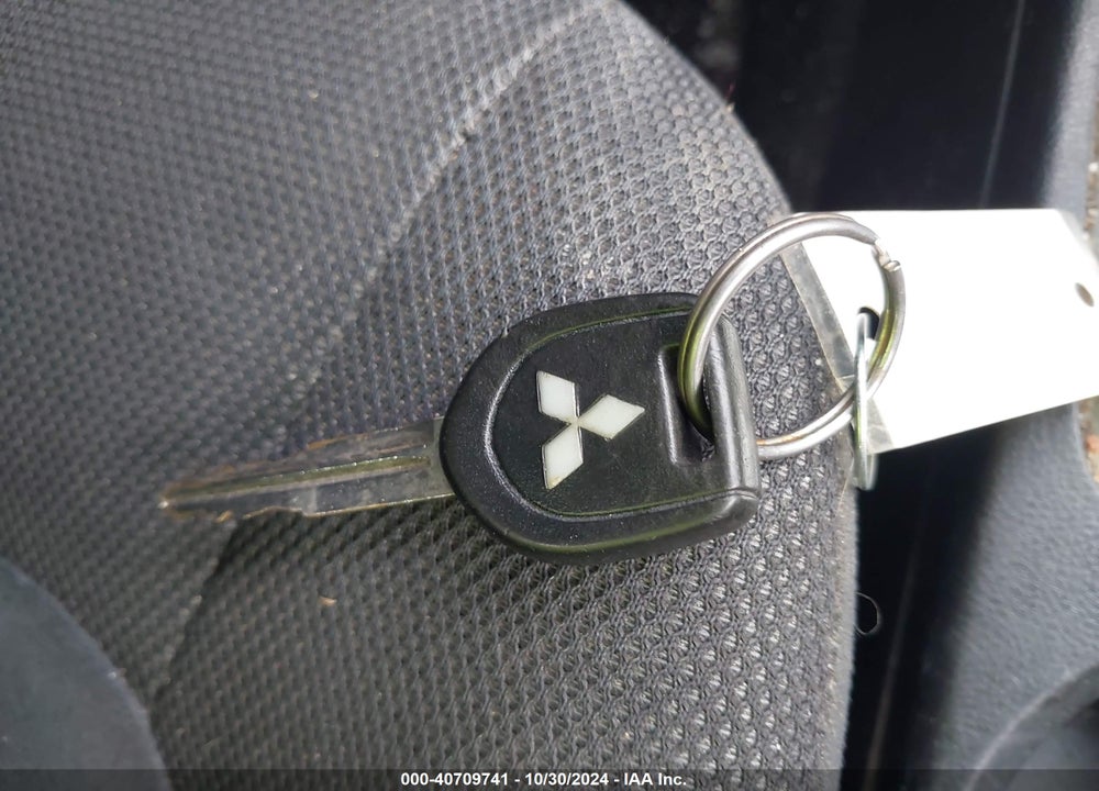 2006 MITSUBISHI OUTLANDER LS VIN: JA4LZ31F66U011118