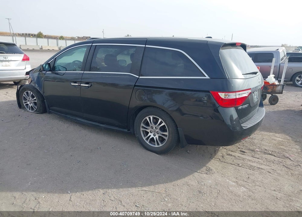 2013 HONDA ODYSSEY EX-L VIN: 5FNRL5H63DB073102