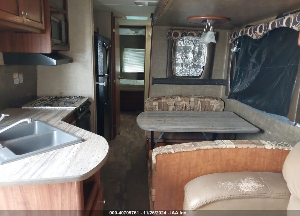 2015 HEARTLAND RV'S TRAIL RUNNER SERIES VIN: 5SFEB3823FE295563
