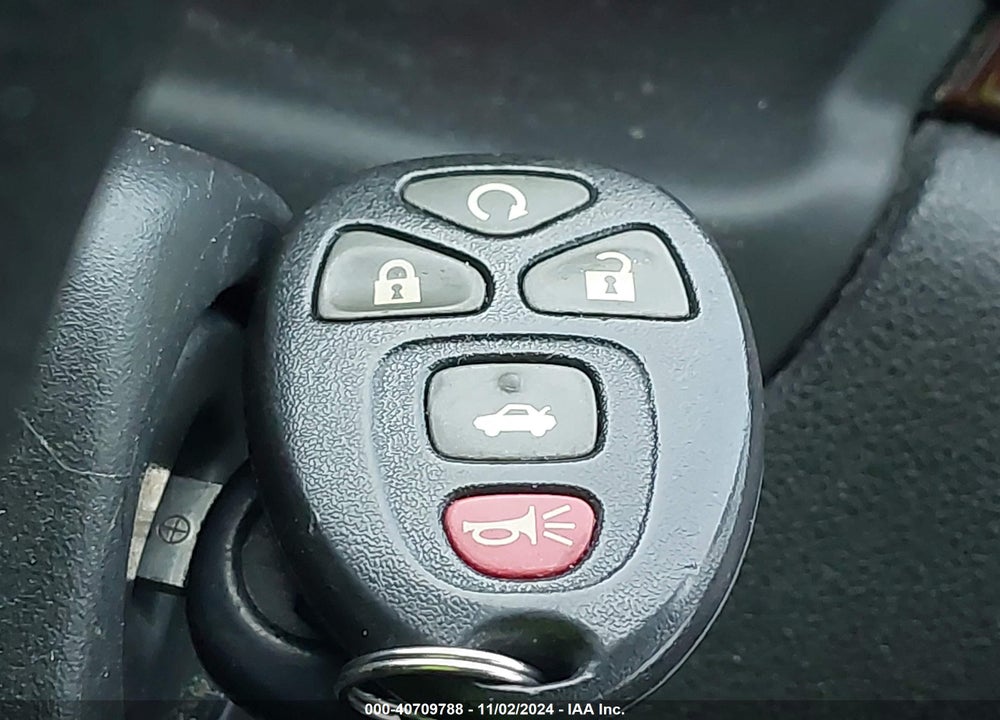 2011 CHEVROLET IMPALA LT VIN: 2G1WG5EK4B1164722