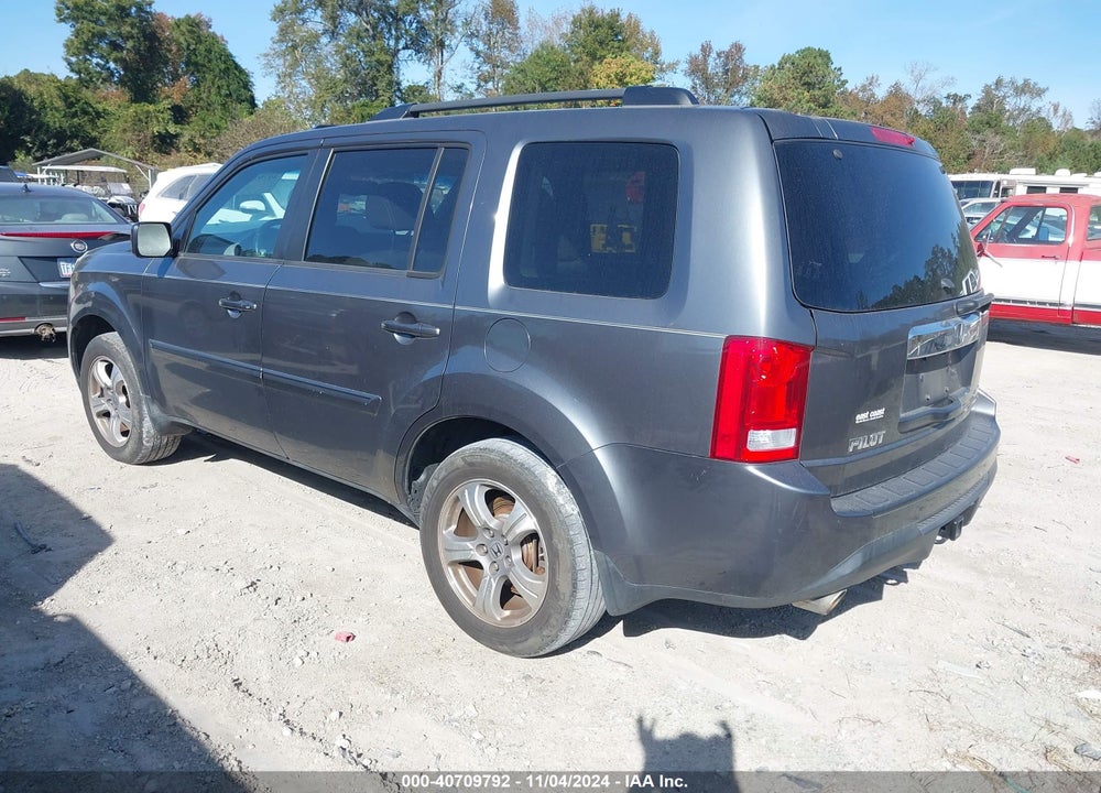 2012 HONDA PILOT EX-L VIN: 5FNYF4H71CB056786