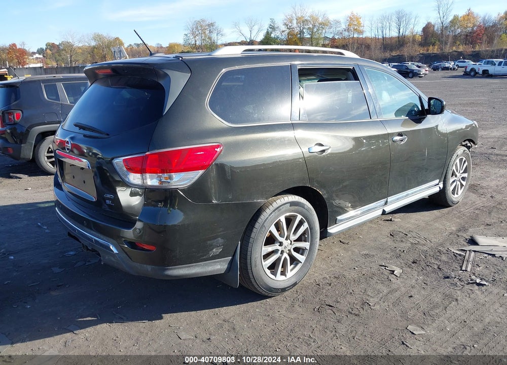 2015 NISSAN PATHFINDER SL VIN: 5N1AR2MM0FC624211